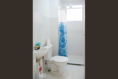 Banheiro de apartamento para alugar com 2 quartos, 50m² em São José, Canoas