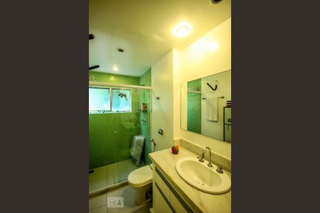 Banheiro de apartamento à venda com 4 quartos, 110m² em Copacabana, Rio de Janeiro