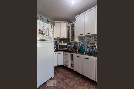 Cozinha de apartamento à venda com 3 quartos, 118m² em Nonoai, Porto Alegre