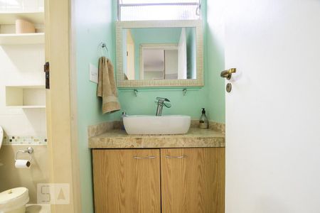 Casa à venda com 150m², 2 quartos e 4 vagasBanheiro