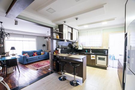 Cozinha de casa à venda com 2 quartos, 150m² em Vila Fachini, São Paulo