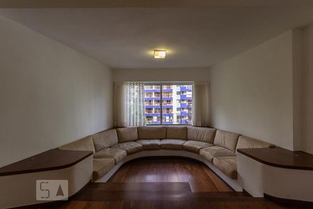 Sala de apartamento à venda com 2 quartos, 105m² em Vila Suzana, São Paulo