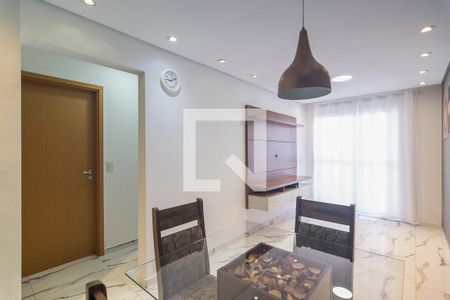 Sala de apartamento para alugar com 2 quartos, 59m² em Santa Teresinha, Santo André