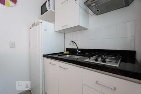 cozinha de apartamento para alugar com 1 quarto, 48m² em Vila Andrade, São Paulo