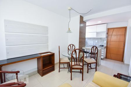 Sala de apartamento para alugar com 1 quarto, 40m² em Itapoã, Belo Horizonte