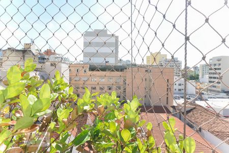 Apartamento à venda com 150m², 4 quartos e 2 vagas Apartamento à venda com 150m², 4 quartos e 2 vagasVista sala