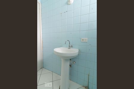 Casa para alugar com 111m², 3 quartos e 2 vagas Casa para alugar com 111m², 3 quartos e 2 vagasBanheiro