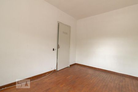 Casa para alugar com 111m², 3 quartos e 2 vagas Casa para alugar com 111m², 3 quartos e 2 vagasDormitório 1