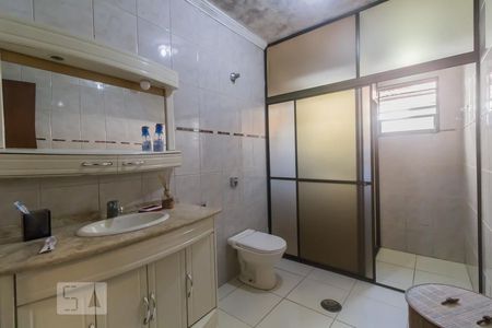 Banheiro de casa à venda com 3 quartos, 219m² em Ponte Grande, Guarulhos