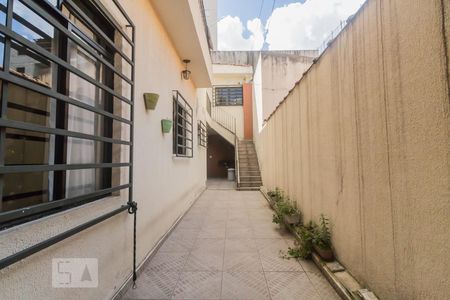 Casa à venda com 219m², 3 quartos e 2 vagas Casa à venda com 219m², 3 quartos e 2 vagasQuintal