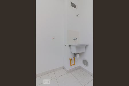 Apartamento à venda com 45m², 2 quartos e 1 vaga Apartamento à venda com 45m², 2 quartos e 1 vagaÁrea de serviço