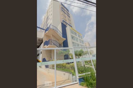 Apartamento à venda com 45m², 2 quartos e 1 vaga Apartamento à venda com 45m², 2 quartos e 1 vagaFachada