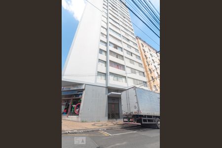 Apartamento à venda com 97m², 2 quartos e sem vaga Apartamento à venda com 97m², 2 quartos e sem vagaFachada