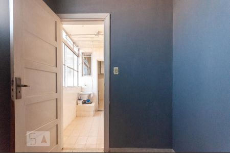 Apartamento à venda com 97m², 2 quartos e sem vaga Apartamento à venda com 97m², 2 quartos e sem vagaQuarto de Serviço