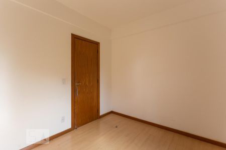 Quarto 1 de apartamento para alugar com 3 quartos, 92m² em Petrópolis, Porto Alegre