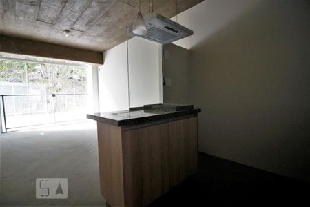 Cozinha de kitnet/studio para alugar com 1 quarto, 26m² em Vila Indiana, São Paulo