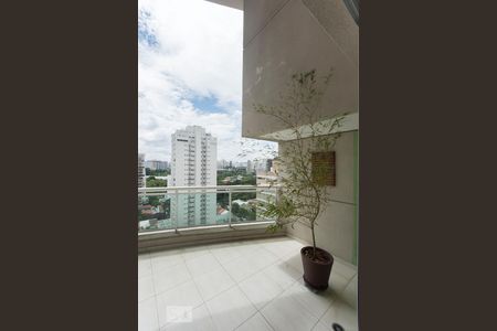 Apartamento para alugar com 1 quarto, 70m² em Moema, São Paulo