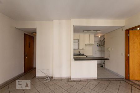 Sala de apartamento para alugar com 1 quarto, 47m² em Jardim Londrina, São Paulo