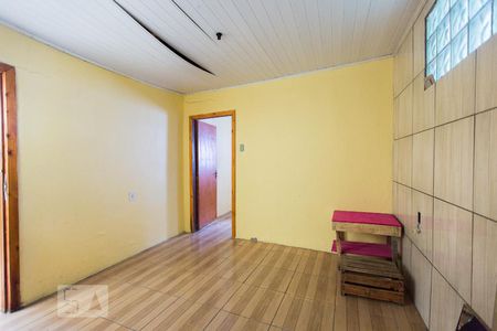 Sala 3 de casa para alugar com 3 quartos, 84m² em Teresópolis, Porto Alegre