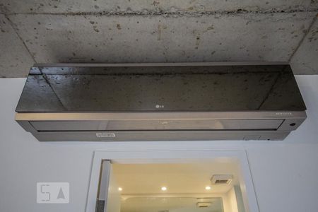 Sala de apartamento para alugar com 2 quartos, 70m² em Vila Suzana, São Paulo