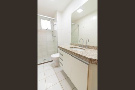 Banheiro de apartamento para alugar com 4 quartos, 134m² em Chácara Santo Antônio (zona Sul), São Paulo