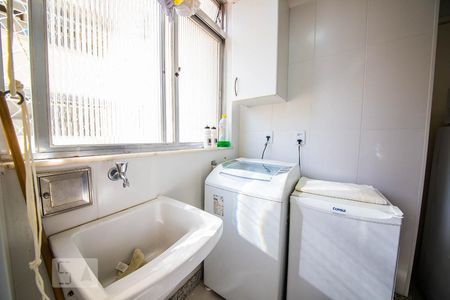 Apartamento à venda com 65m², 2 quartos e sem vagaÁrea de serviço