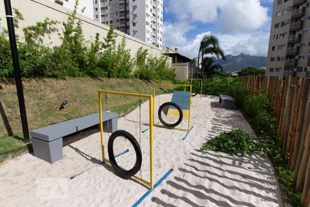 Apartamento para alugar com 60m², 2 quartos e 1 vaga Apartamento para alugar com 60m², 2 quartos e 1 vagaÁrea Pet (bosque)