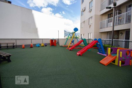 Apartamento para alugar com 60m², 2 quartos e 1 vaga Apartamento para alugar com 60m², 2 quartos e 1 vagaPlayground