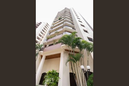 Apartamento à venda com 254m², 3 quartos e 3 vagasFachada 