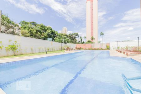 Apartamento para alugar com 67m², 2 quartos e 1 vagaPiscina