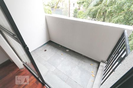 Varanda  de apartamento à venda com 3 quartos, 78m² em Vila Firmiano Pinto, São Paulo