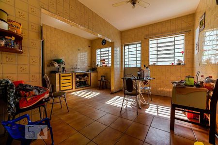 Casa à venda com 200m², 5 quartos e 3 vagasCozinha