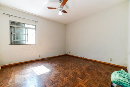 Quarto 2 de casa à venda com 5 quartos, 200m² em Parada Inglesa, São Paulo