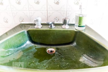 Casa à venda com 200m², 5 quartos e 3 vagasBanheiro 2