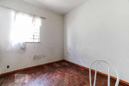 Casa à venda com 200m², 5 quartos e 3 vagasQuarto 4