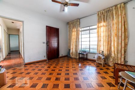 Sala de casa à venda com 5 quartos, 200m² em Parada Inglesa, São Paulo
