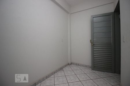 Quarto 2 de apartamento para alugar com 2 quartos, 45m² em Guará Ii, Brasília