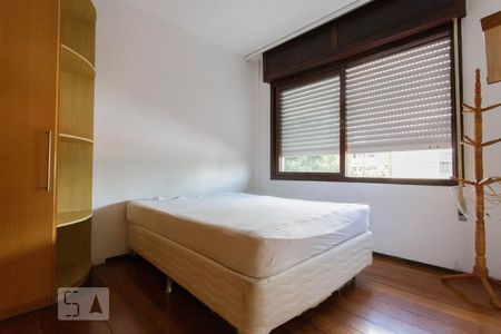 Suíte de apartamento à venda com 1 quarto, 70m² em Petrópolis, Porto Alegre