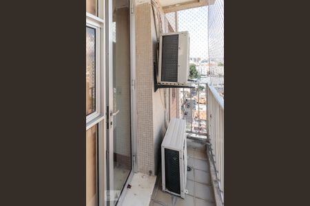 Apartamento para alugar com 150m², 2 quartos e 1 vaga Apartamento para alugar com 150m², 2 quartos e 1 vagaVaranda Closet