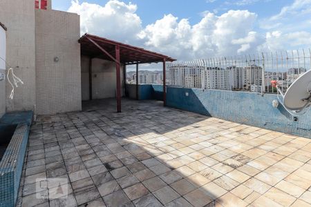 Apartamento para alugar com 150m², 2 quartos e 1 vaga Apartamento para alugar com 150m², 2 quartos e 1 vagaTerraço