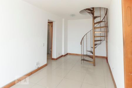 Sala de apartamento para alugar com 2 quartos, 150m² em Méier, Rio de Janeiro