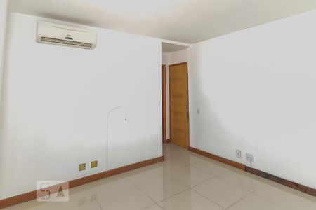 Apartamento para alugar com 150m², 2 quartos e 1 vaga Apartamento para alugar com 150m², 2 quartos e 1 vagaSuíte