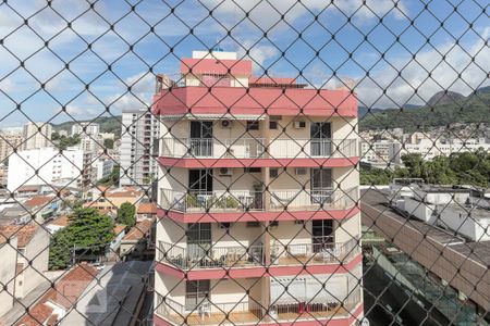 Apartamento para alugar com 150m², 2 quartos e 1 vaga Apartamento para alugar com 150m², 2 quartos e 1 vagaVista Varanda Closet