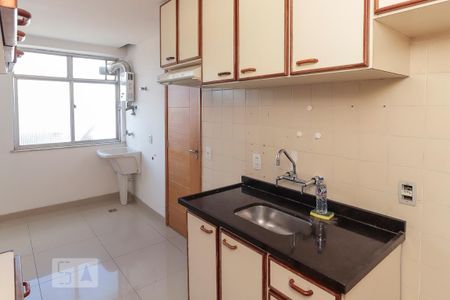 Apartamento para alugar com 150m², 2 quartos e 1 vaga Apartamento para alugar com 150m², 2 quartos e 1 vagaCozinha