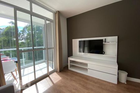 Sala de kitnet/studio para alugar com 1 quarto, 35m² em Real Parque, São Paulo