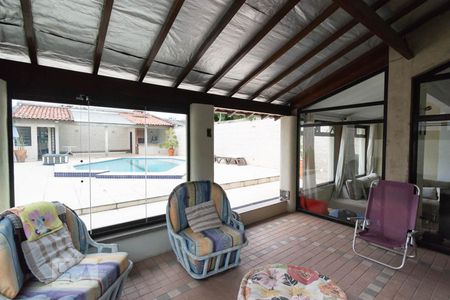 Casa para alugar com 500m², 4 quartos e 4 vagasSala Externa