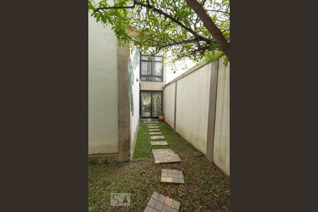 Casa para alugar com 500m², 4 quartos e 4 vagasJardim Lateral