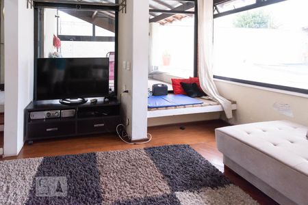 Casa para alugar com 500m², 4 quartos e 4 vagasSala TV