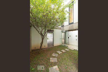 Casa para alugar com 500m², 4 quartos e 4 vagasJardim Lateral
