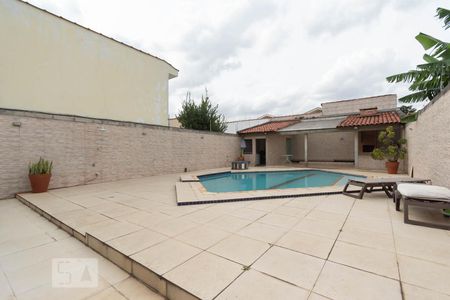 Casa para alugar com 500m², 4 quartos e 4 vagasPiscina
